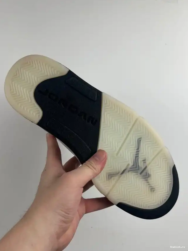 One Kick BLACK' DD0587-110 'WHITE JORDAN RETRO AIR 5 0626